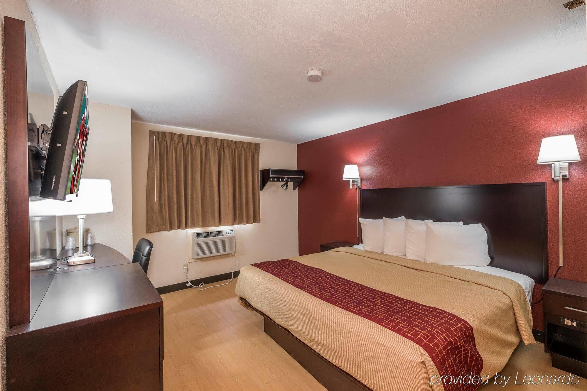 Red Roof Inn Jacksonville - Cruise Port Eksteriør bilde